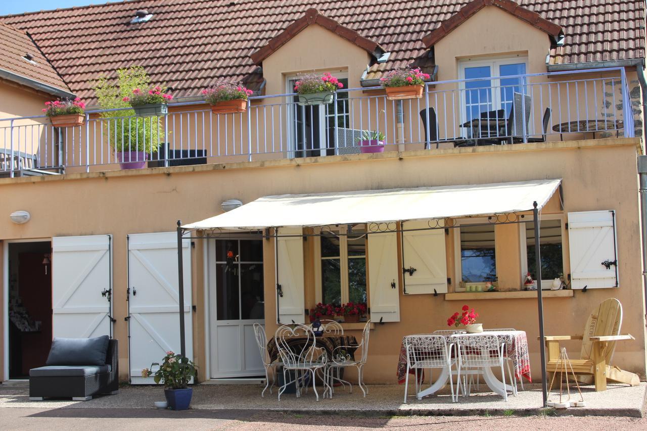 Essey Au Rendez Vous De L'Auxois B&B المظهر الخارجي الصورة
