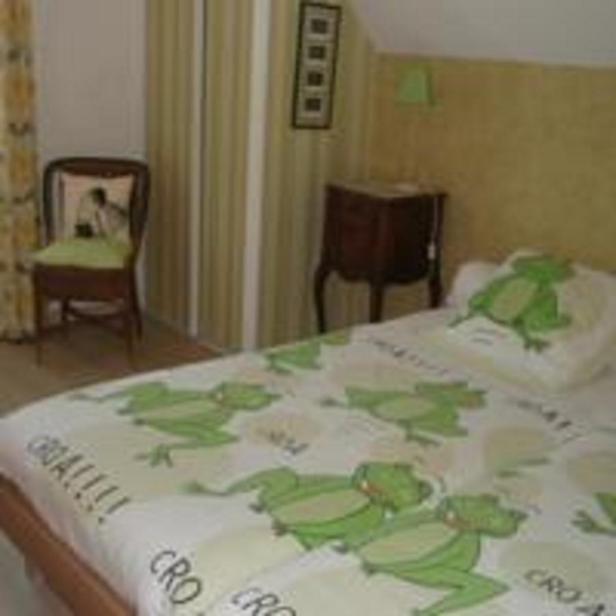 Essey Au Rendez Vous De L'Auxois B&B الغرفة الصورة