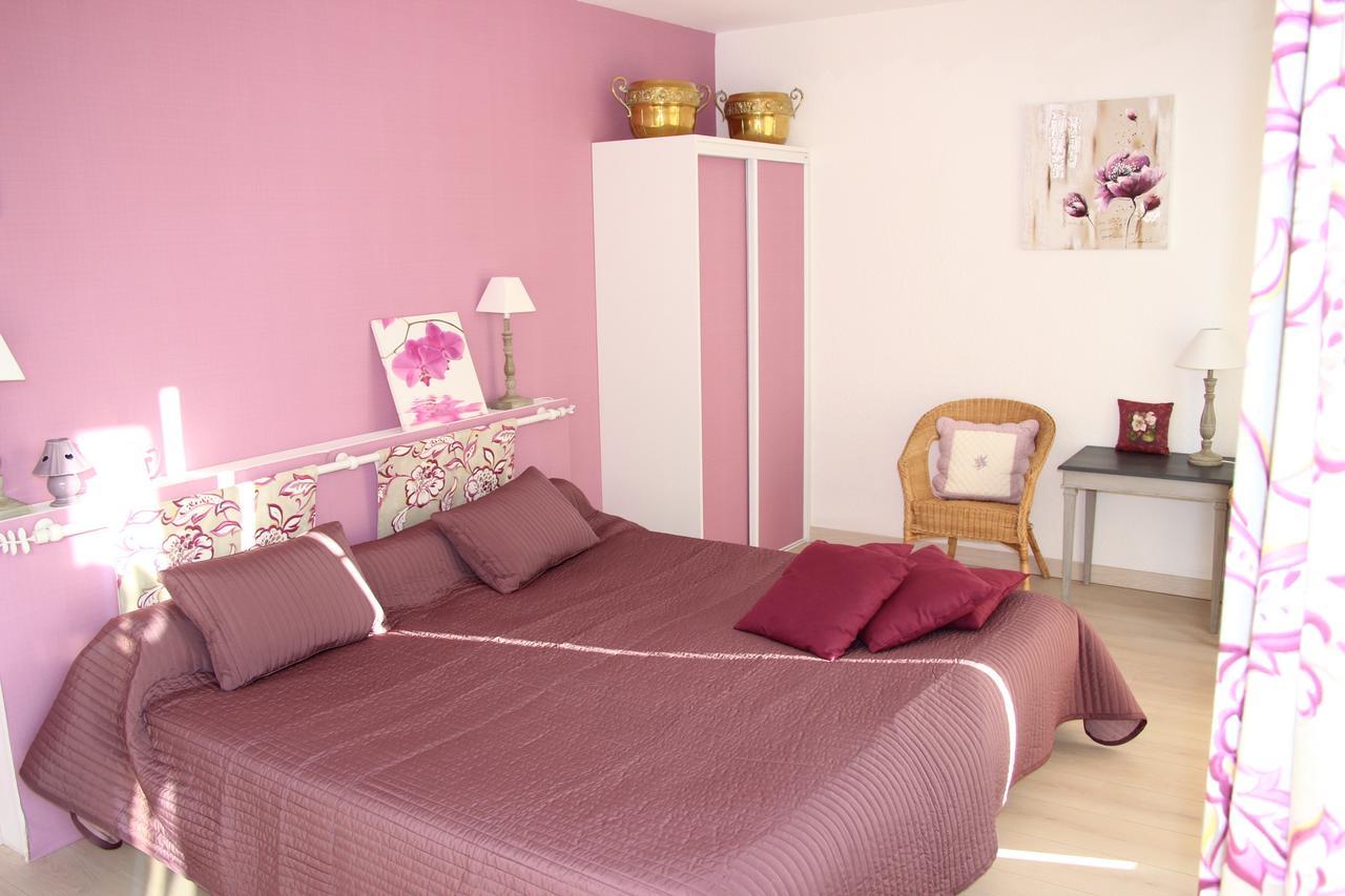 Essey Au Rendez Vous De L'Auxois B&B الغرفة الصورة